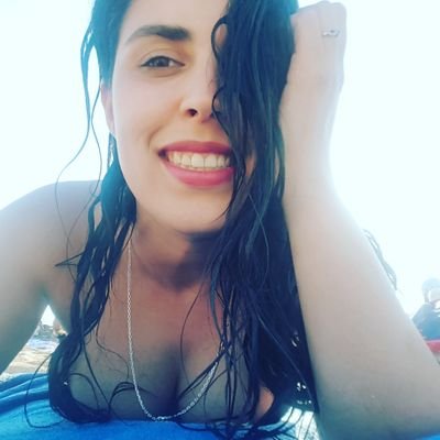 fani_iglesias's profile picture. Wow