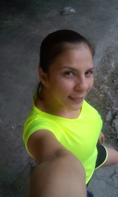 kariannysr1's profile picture. Lucho y me esfuerzo dia a dia por lo mas valioso de mi vida..  L&L