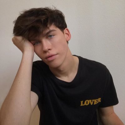 aidan is ugly