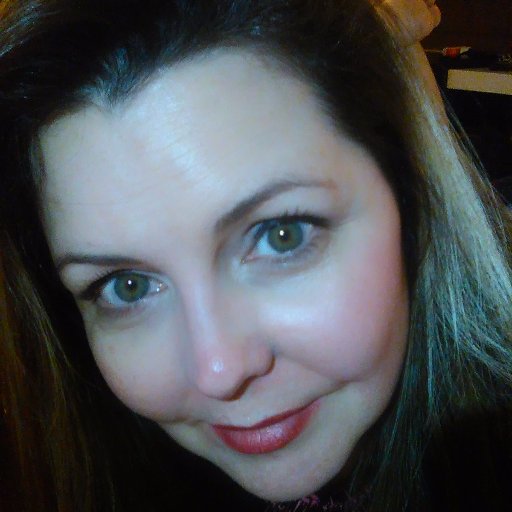 MarilynnCanada's profile picture. Social butterfly, awakening joy and inspiring others to achieve their goals, while doing good in the world. Marketing Manager & Proud Mom!