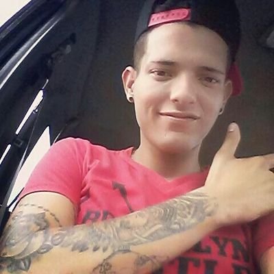 Darwingil8's profile picture. Música para mis oídos, fútbol para mis ojos. Culé hasta la muerte. Mi idolo eterno: Lionel Messi.