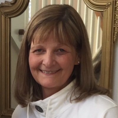 LoriFarnsworth4's profile picture. 