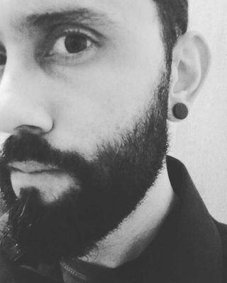 UEuqIPssXbyDn7q's profile picture. Vocalista, fotógrafo e tals