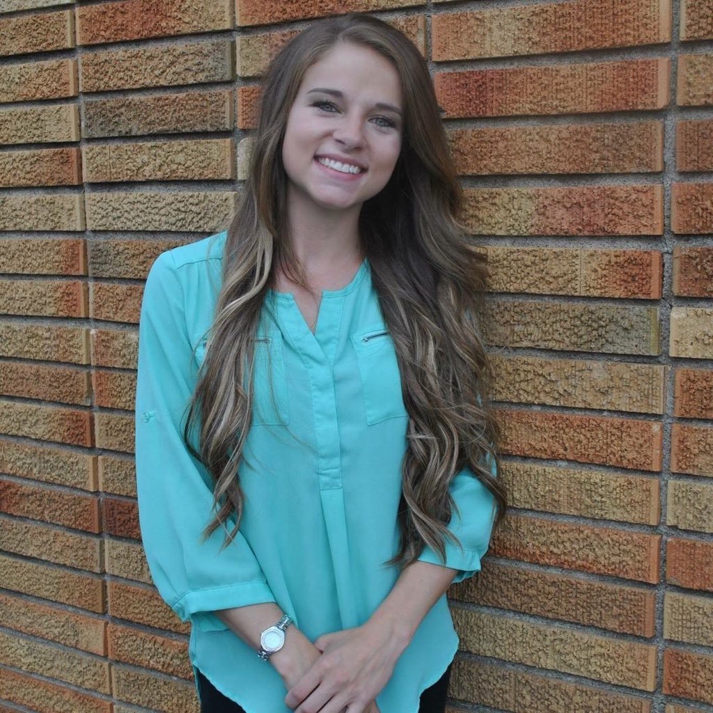 Real Estate Agent and Secretary at Oak Valley Realtors