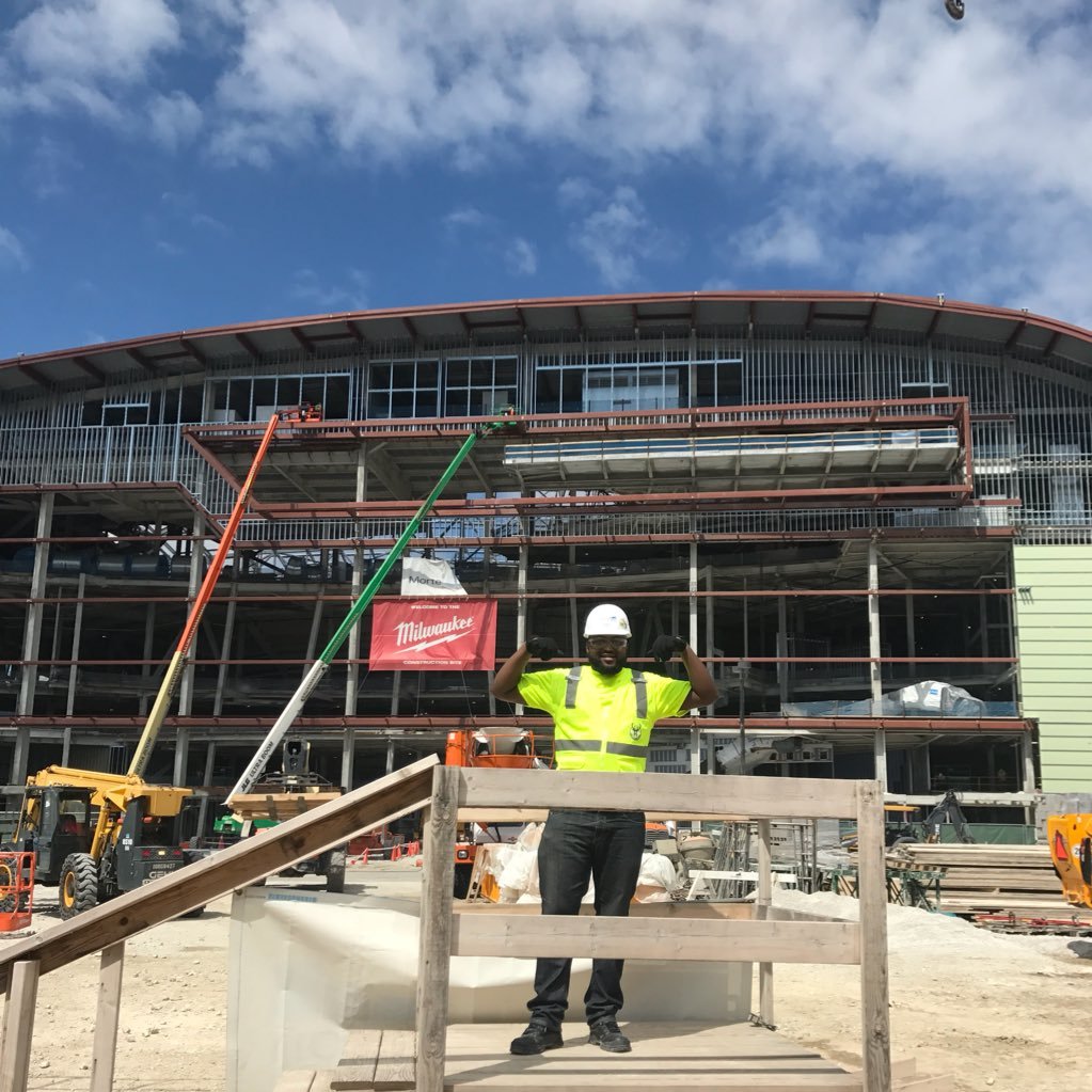 DA_KID999's profile picture. There's nothing more dangerous than a wounded animal