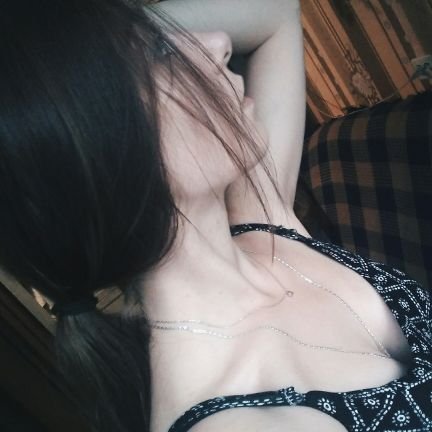 AsiaBobs's profile picture. 