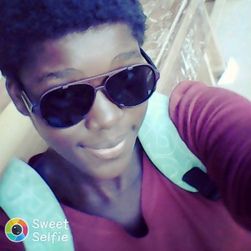 Annalovegirl's profile picture. 