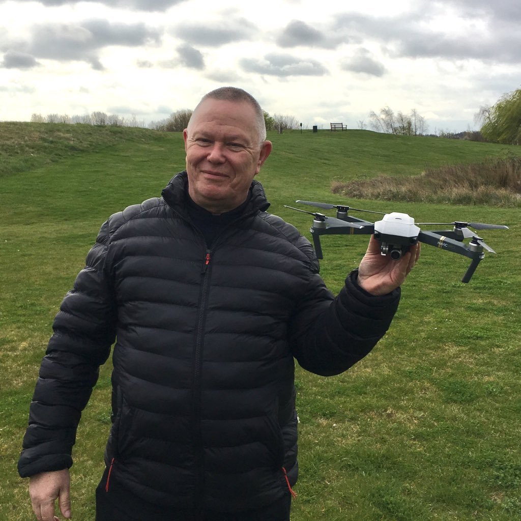 Scotnl's profile picture. Making a future for people with technology