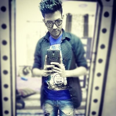 #biggestsrkfan
Instagram/@joeljamescool007/biggestsrkfan
Google+/biggestsrkfan
https://t.co/aCf2UpiL85