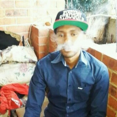 MthamboZn's profile picture. 