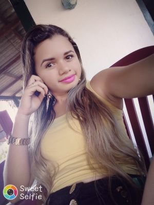 Tenho um Lado irônico, um lado amavel, e um lado insuportável , e cada um tem o lado que me merece.👍😊😌😉🌸