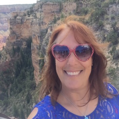 Schultzcanteach's profile picture. I know the love that I give                              becomes the love that I get!