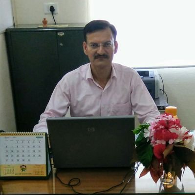 Dr. Varan Singh