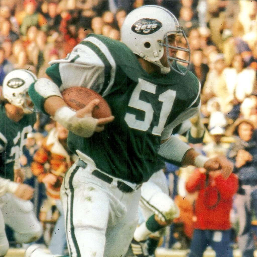 NO OFFICIAL AFFILIATION 2 #GregButtle LB @NYJets @PennStateFball @NFLAlumni @NFLLegends ~ #NFLanalyst @SNYtv @CBSSports @ESPNNY98_7FM ~ GB FAN PAGE only
