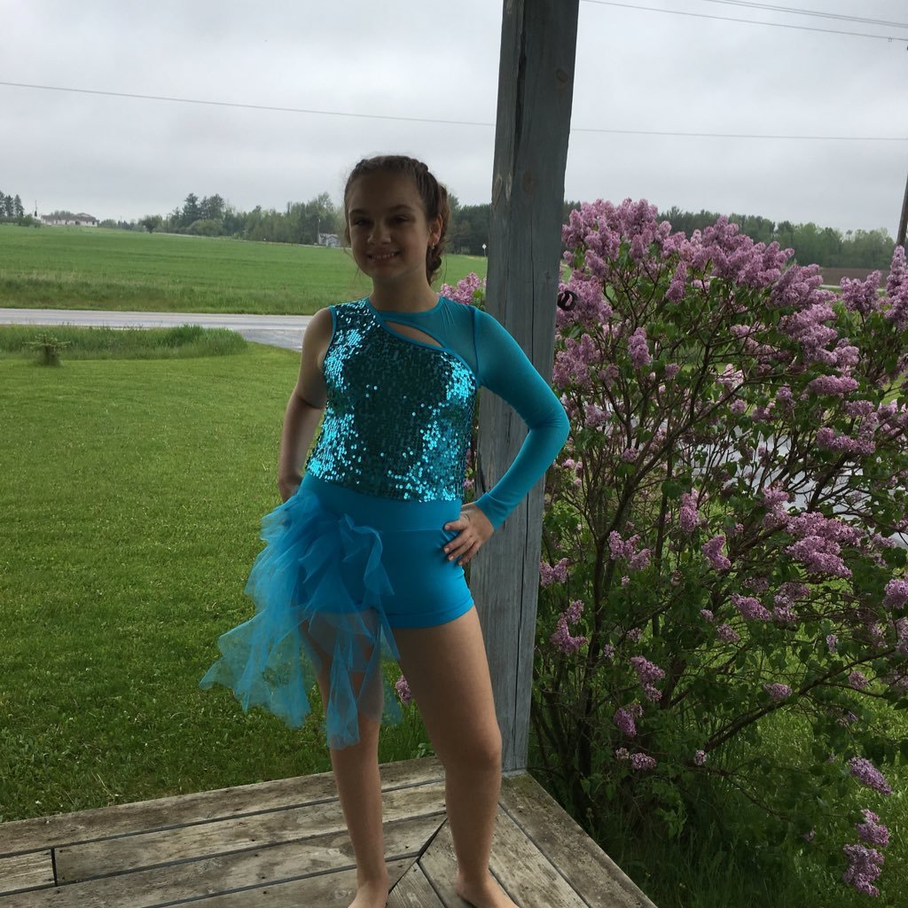 _itsbri13's profile picture. Dancer 💃|| Day dreamer 💫 || YouTube ⬇️ || inst @ its.bri13 || follow for a follow ||