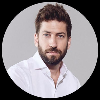 rolandomeyer's profile picture. Más vale bueno por conocer que malo conocido. Profesor de Business Design y Fundador de Elevate