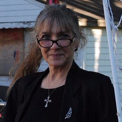 Mom, Wife, Democrat. Pagan. Wedding Officiant #VeteransKid #GoBlue #Resistance #FBR #Ally🏳️🌈 #MeToo #organic #spoonie #MIlegalize No Lists No DMs No dates
