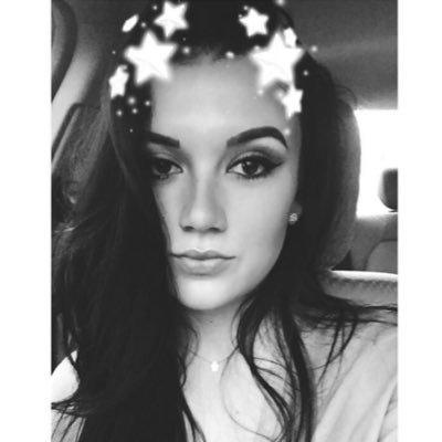 hannah_hums's profile picture. Dance Sing Live