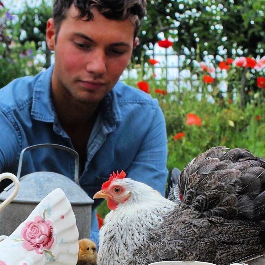 Gardener and poultry keeper - Emma Bridgewater - Sarah Raven
