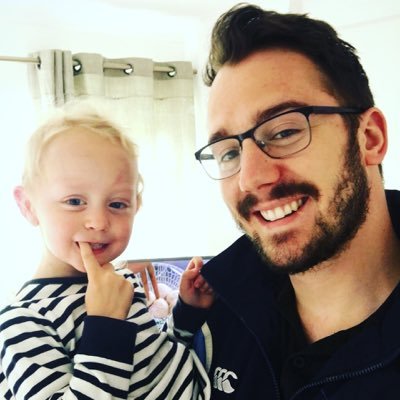 Cricket loving, Leeds United supporter. Work for Boots, love cheese, chilling and gin!