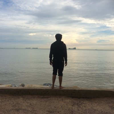 adamnamaku's profile picture. i do what i want here.