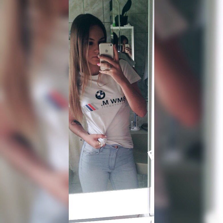 instagram🌟: luciaapeerez Enamorada de los Renault 19🚦 Veo un motor y se me van los ojos👀