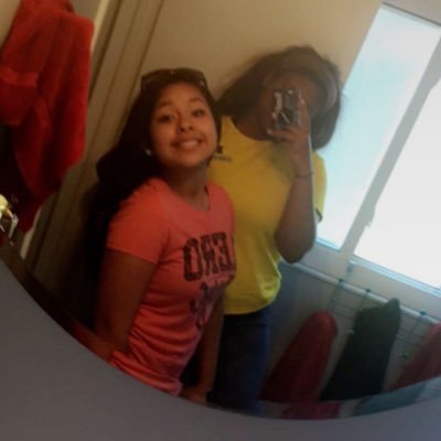 anysa1421's profile picture. Just living💕