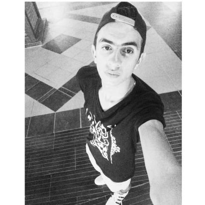 mo_tarek07's profile picture. faculty of Engineering 🔇 
 #o6u   pro swimmer 🏊