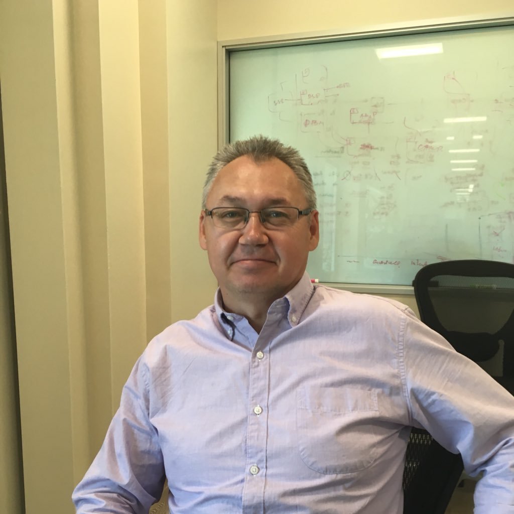 ai_rack's profile picture. Global technology strategist and architect. Expert on clouds, SDx and networking. Opinions are my own.