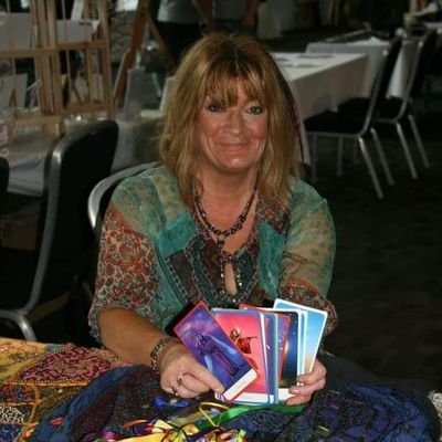 Clairvoyant Medium based in Manchester (UK) Over 30yrs Experience. Private & Group Bookings. Tel: 07932397752 For Enquiries and Media.