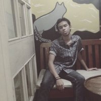 Bi (@raaflyabi) 's Twitter Profile