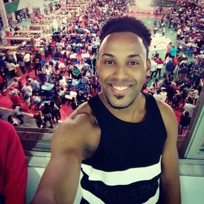 Dançarino profissional 💃🕺
Estudante de jornalismo 📚📃🎓
Sambista 🎩👔
Quadrilheiro🏅
Carioca aventureiro 🕶️
Gente boa, de coração ❤️👍