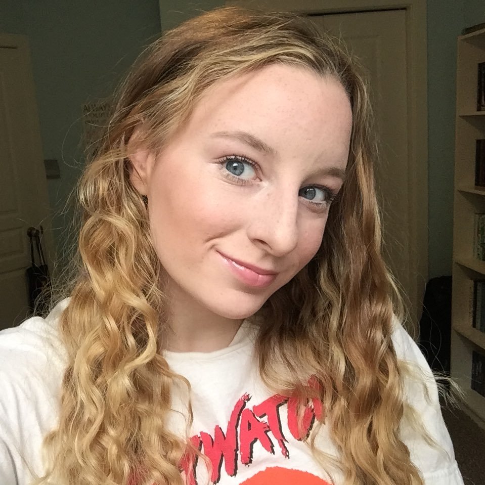 aalexelizabeth's profile picture. 🎪, 📚, 🗺 & ♥️