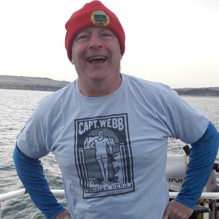 'News' writer Serpentine SC. English Channel '17 swim #1777 Apicultural appropriator. Umbria♟️1.e4
https://t.co/c0483MHcTy