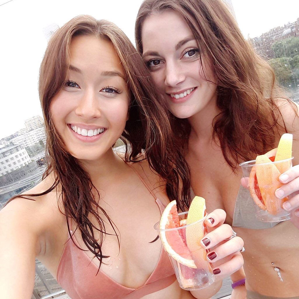 evanjja's profile picture. 