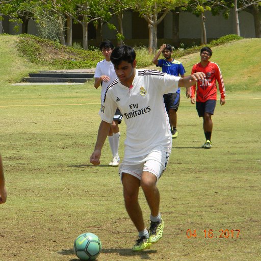 sanandan_blanco's profile picture. NMIMS, !Hala Madrid Y Nada Mas!