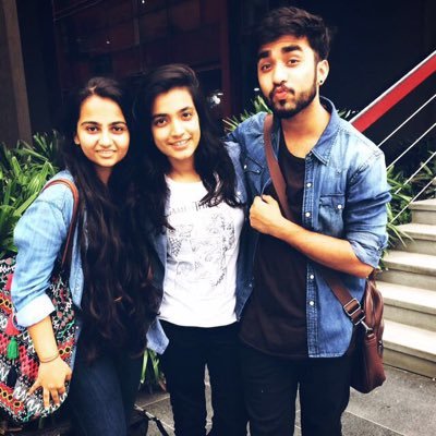 Rudymoshai's profile picture. To win over the world you need to win over yourself... Fashion Food Travel Explorer