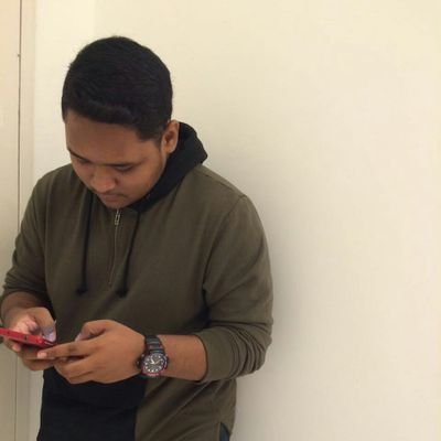 ridha_farhan's profile picture. Perempuan?? Bleyblah