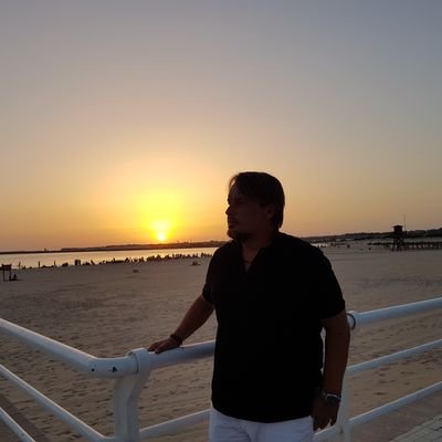 Toledo, Apasionado del mundo de las cuatro ruedas ➡️ 👉 Ahora loco de contento por pertenecer a la mejor empresa del mundo del Automóvil......
HVT