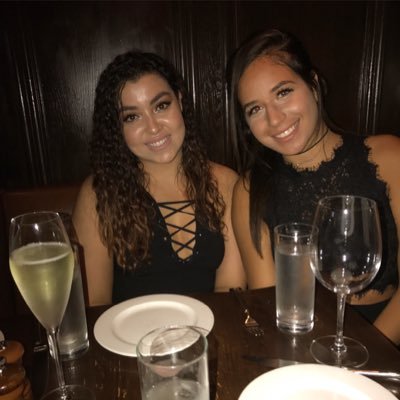 renataxpinto's profile picture. 