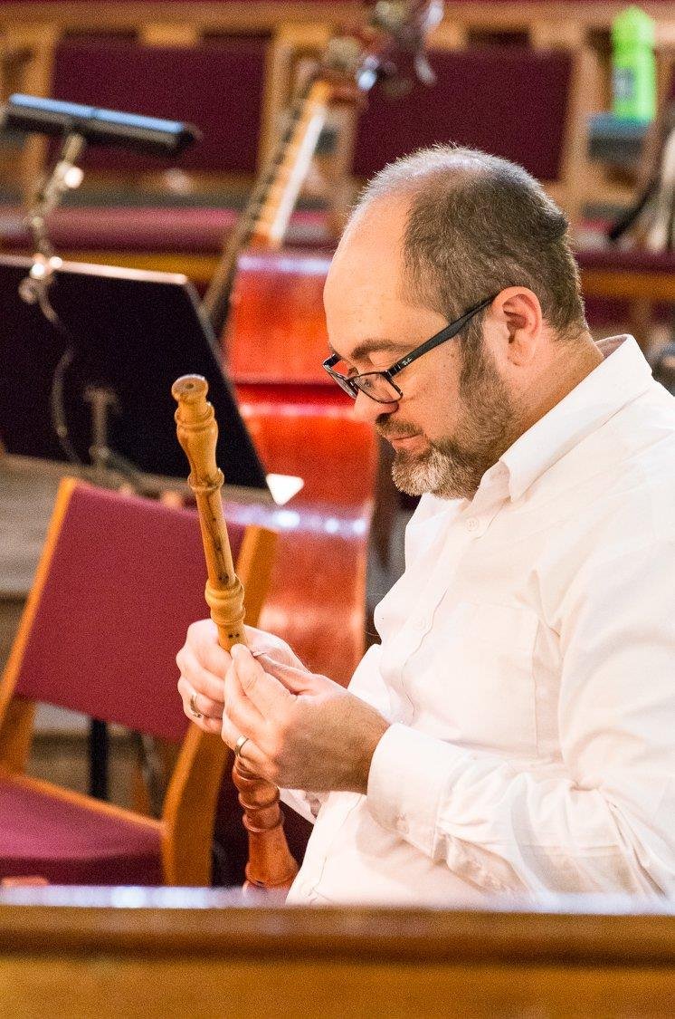 pereticumh's profile picture. Alumne de Capacitació en Valencià a la UMH. Músic dels grups Vespres d'Arnadí i Lucentum XVI i catedràtic de Mús. Antiga al Conservatori Sup. de Música Castelló