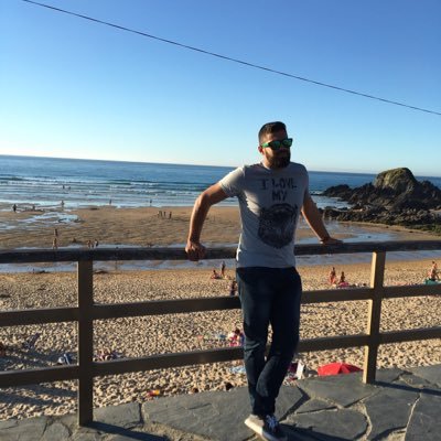 BrunoRey88's profile picture. . ⚓️🏗🚢 🟥🟨🟨🟥