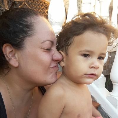 Vive la vida con los pequeños detalles ya que son los que nos dan la felicidad!