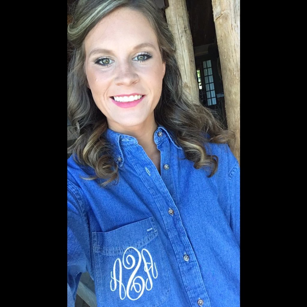 ashlee_simmons's profile picture. 