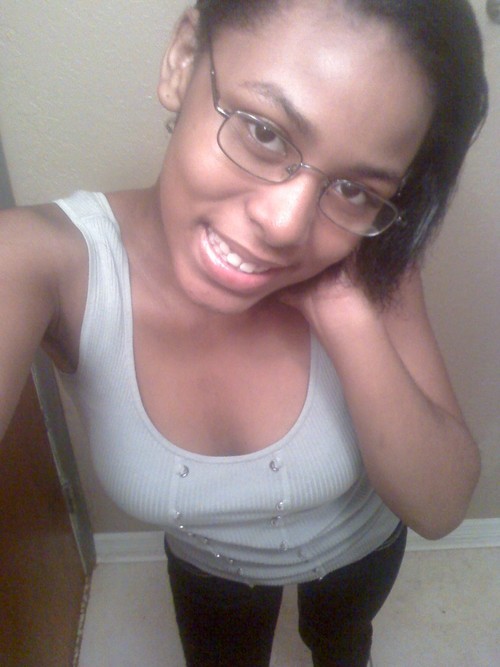 LaDiMitchell09's profile picture. none ya biz