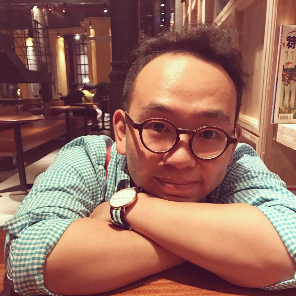 ljwiwei's profile picture. Kunming Yunnan China ～还好我爱的人住在我心脏