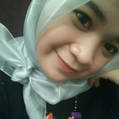 ig:@nanaaraff| line:nanaaraff | path: putri diana M