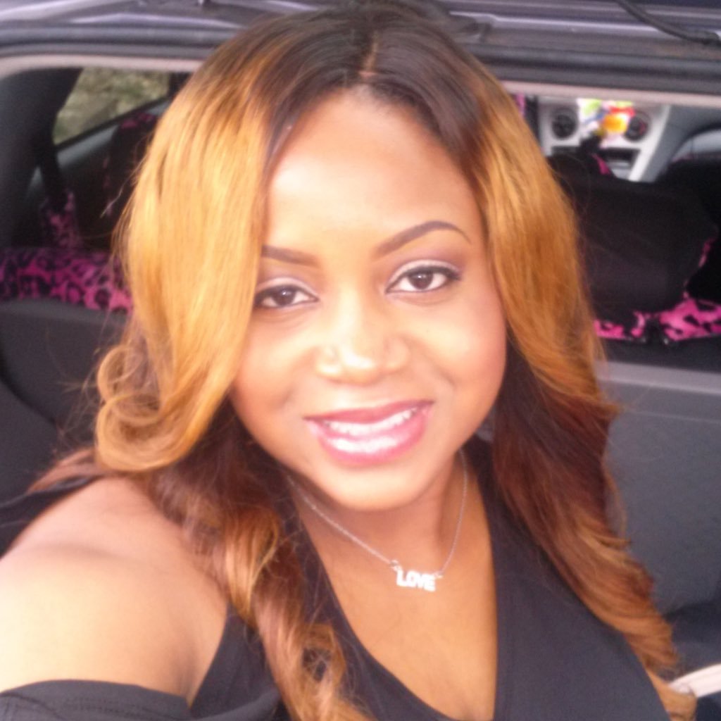 Love28Beautiful's profile picture. 