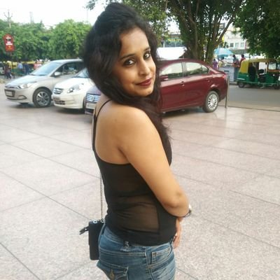 chaynika17's profile picture. 