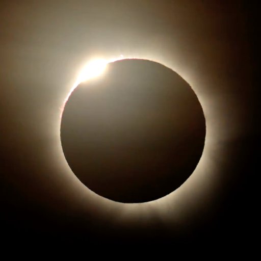 Videographer/Artist/VFX/Producer/Eclipse Chaser, focused on sci. & tech popularization w/ spirit of curiosity. Tweets sporadic but vids seen by millions.
